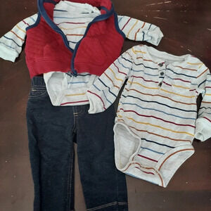 Carter's Baby Boy 4-Piece Doubleknit Vest Set in Size 9M